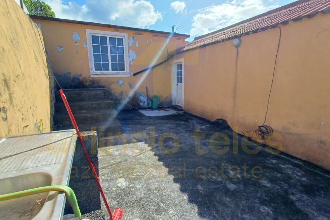 Moradia T4 para Venda em Velas (São Jorge) Foto 22