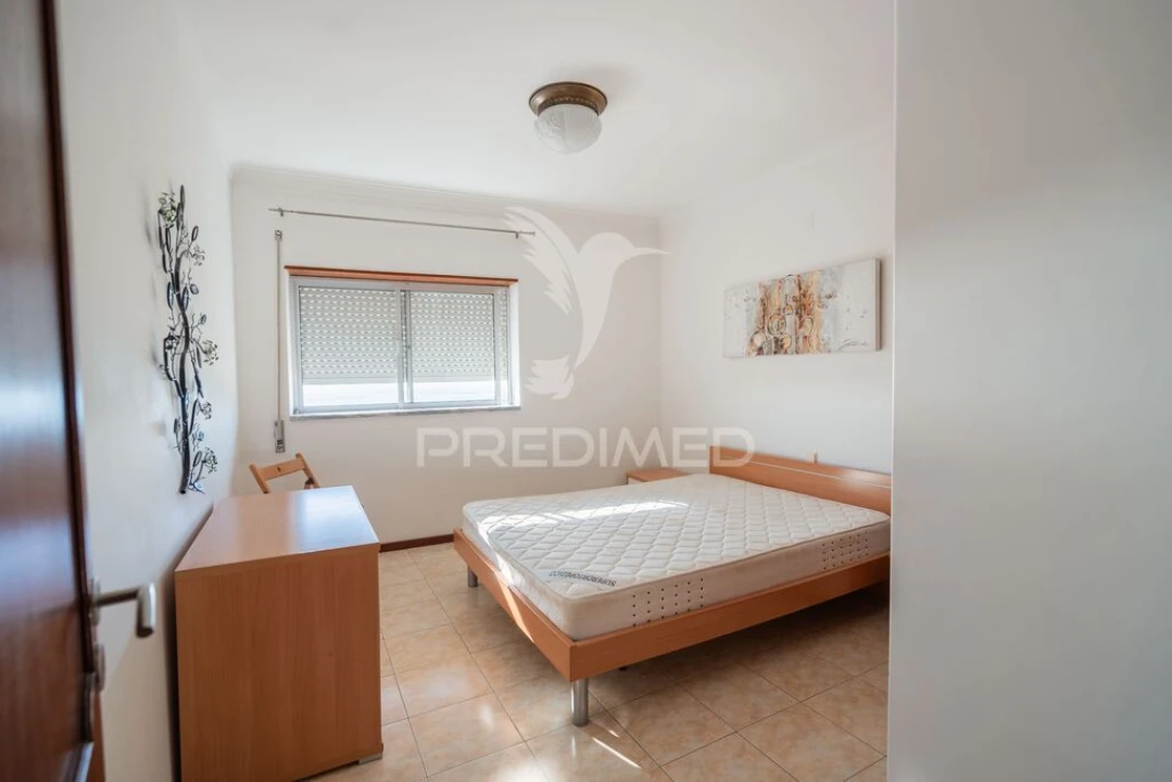 Apartamento T2 para Venda em Nazare Foto 10