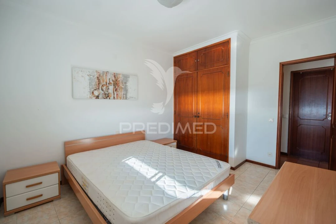 Apartamento T2 para Venda em Nazare Foto 13