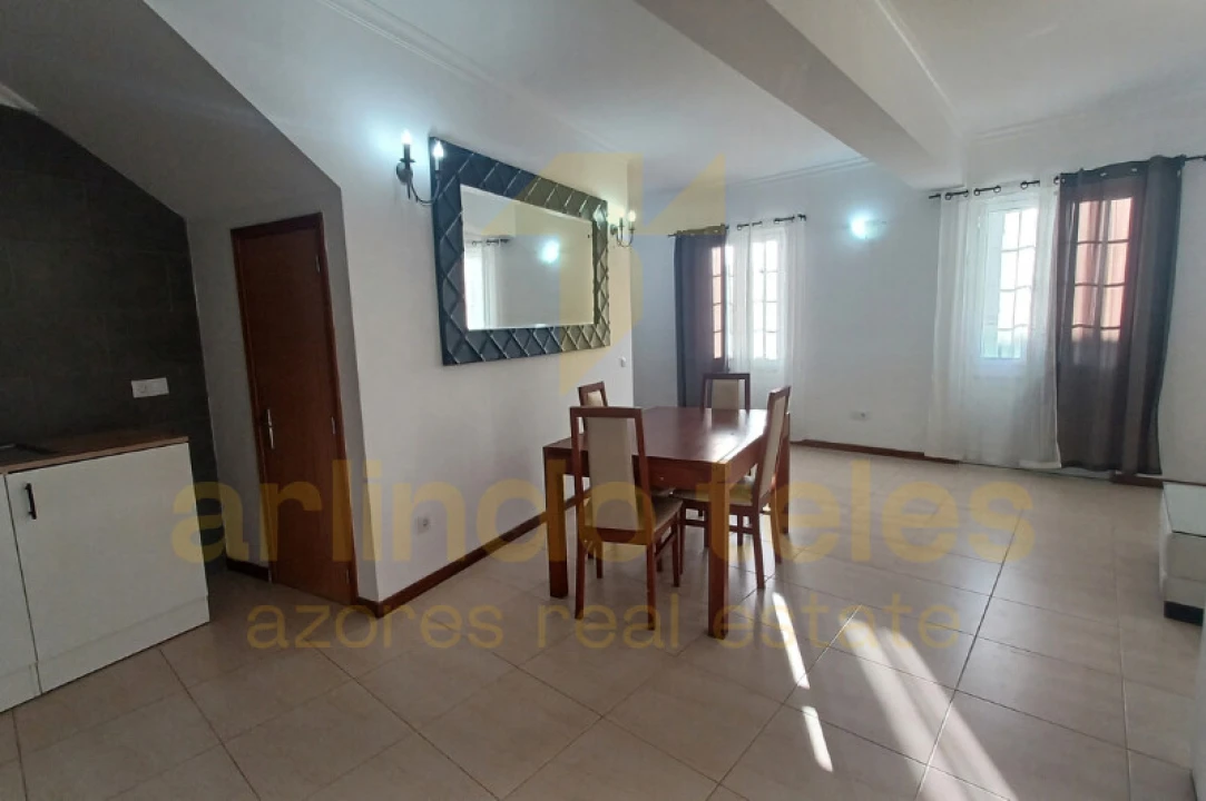 Moradia T3 para Venda em São Bento Foto 3