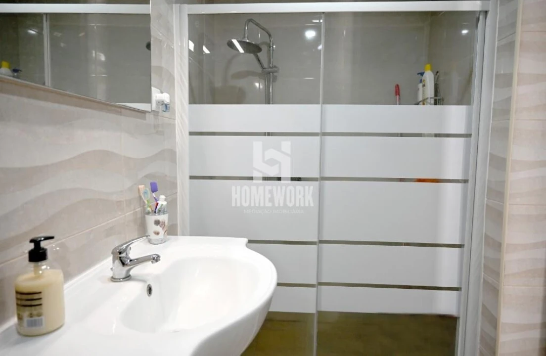 Moradia T3 para Venda em Baixa da Banheira e Vale da Amoreira Foto 36