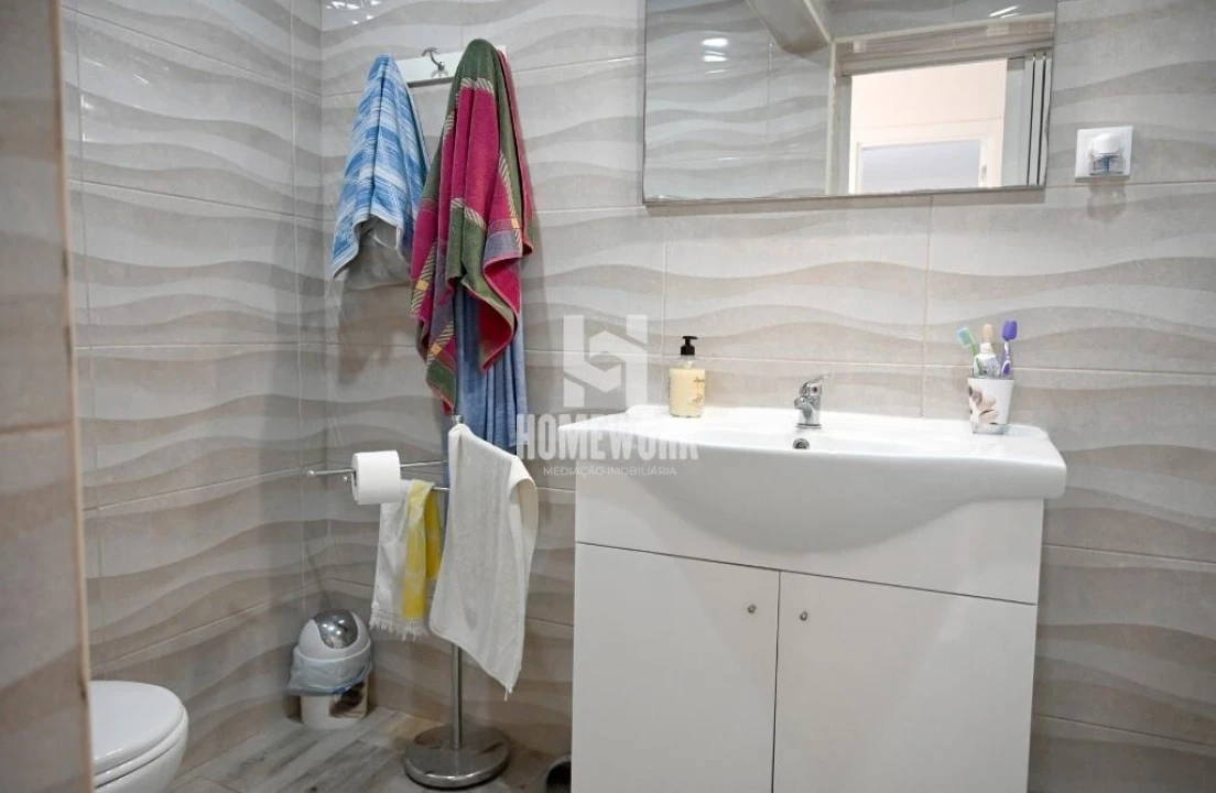 Moradia T3 para Venda em Baixa da Banheira e Vale da Amoreira Foto 35