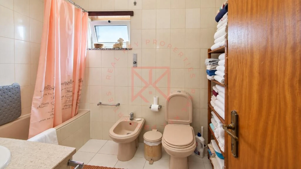 Moradia T6 para Venda em Adoufe e Vilarinho de Samardã Foto 18