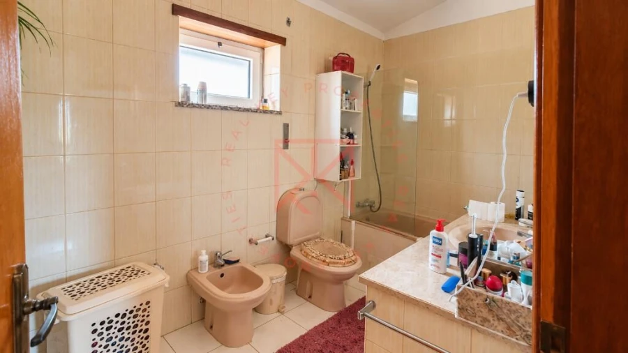Moradia T6 para Venda em Adoufe e Vilarinho de Samardã Foto 10
