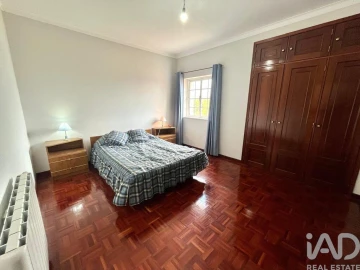 Moradia T5 para Venda em Poiares (Santo Andre)