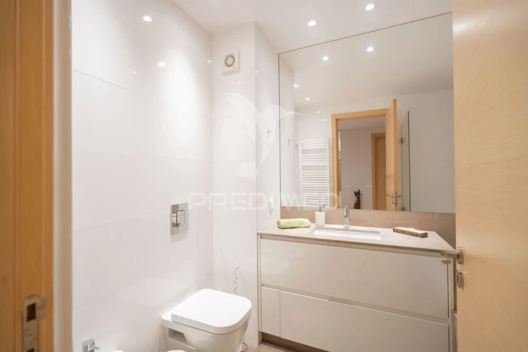 Apartamento T3 para Venda em Marinha Grande Foto 13
