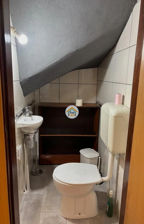 Moradia T3 para Venda em Montenegro