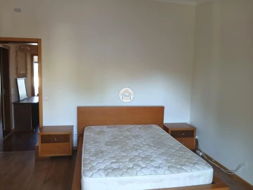 Moradia T3 para Venda em Montenegro