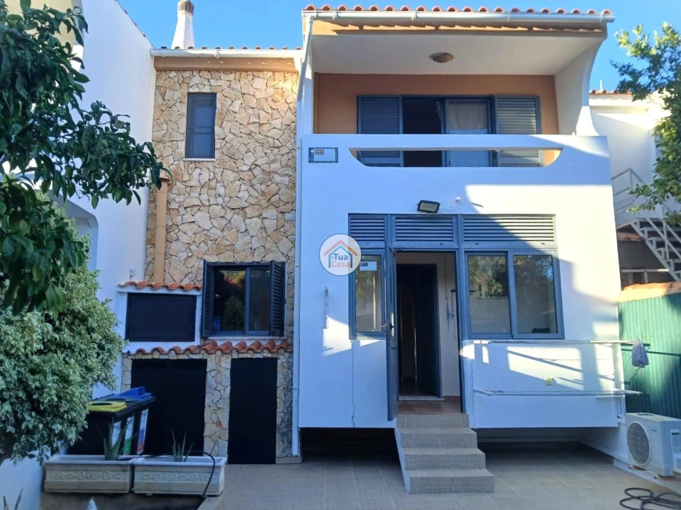 Moradia T3 para Venda em Montenegro Foto 11