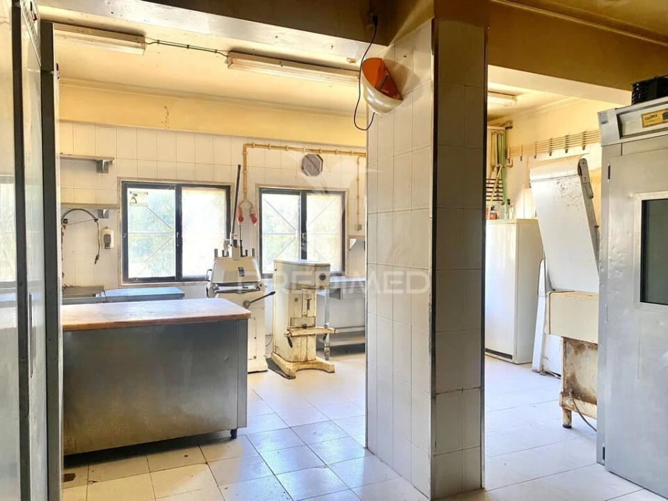 Loja para Venda em Póvoa de Santa Iria e Forte da Casa Foto 14