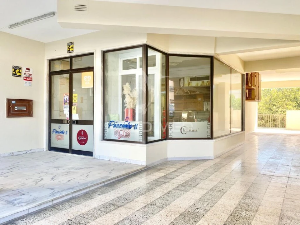 Loja para Venda em Póvoa de Santa Iria e Forte da Casa Foto 20