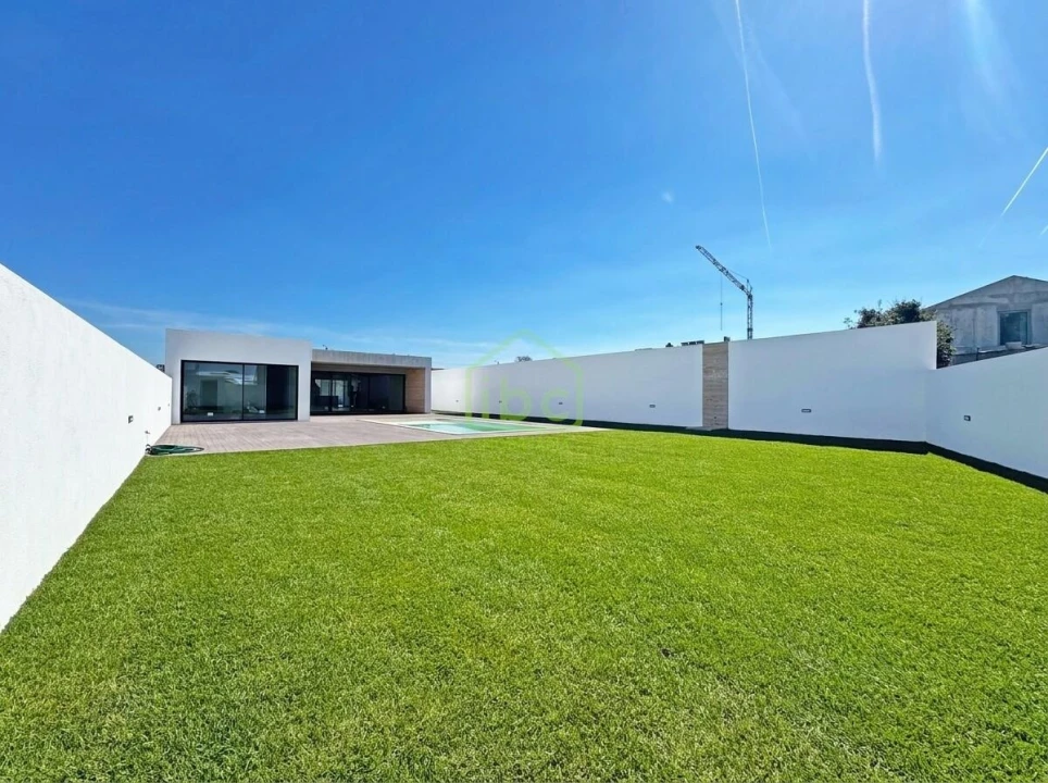 Moradia T3 para Venda em Póvoa de Varzim, Beiriz e Argivai Foto 4