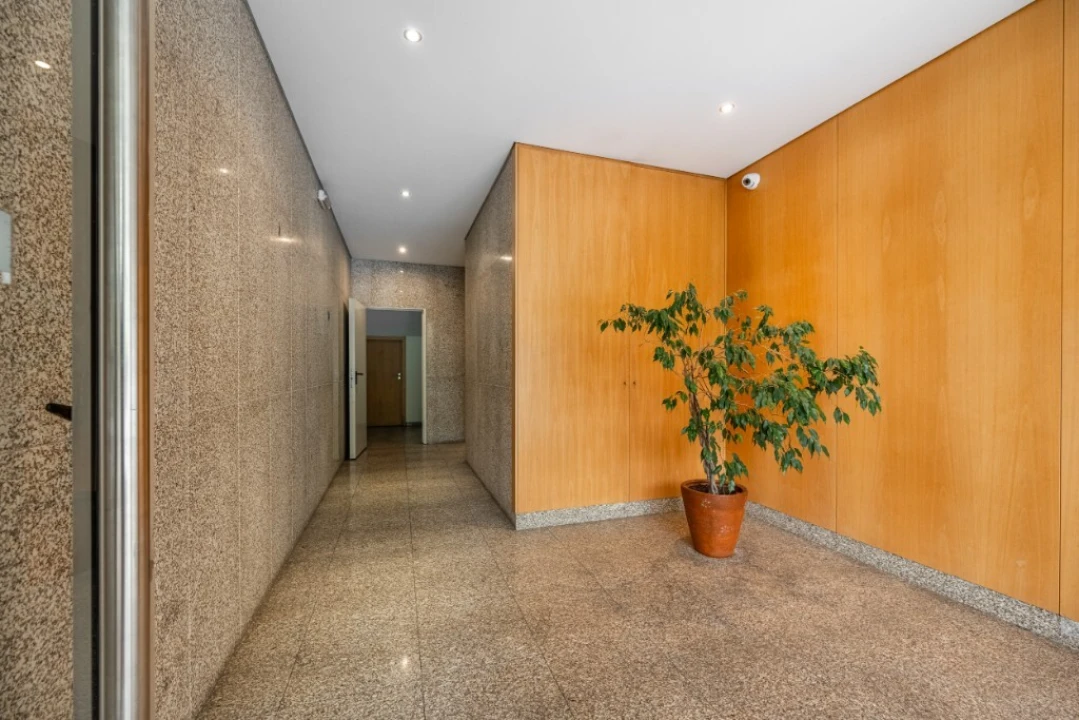 Apartamento T3 para Venda em Nogueira, Fraião e Lamaçães Foto 20