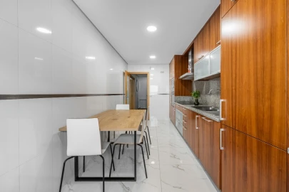 Apartamento T3 para Venda em Nogueira, Fraião e Lamaçães