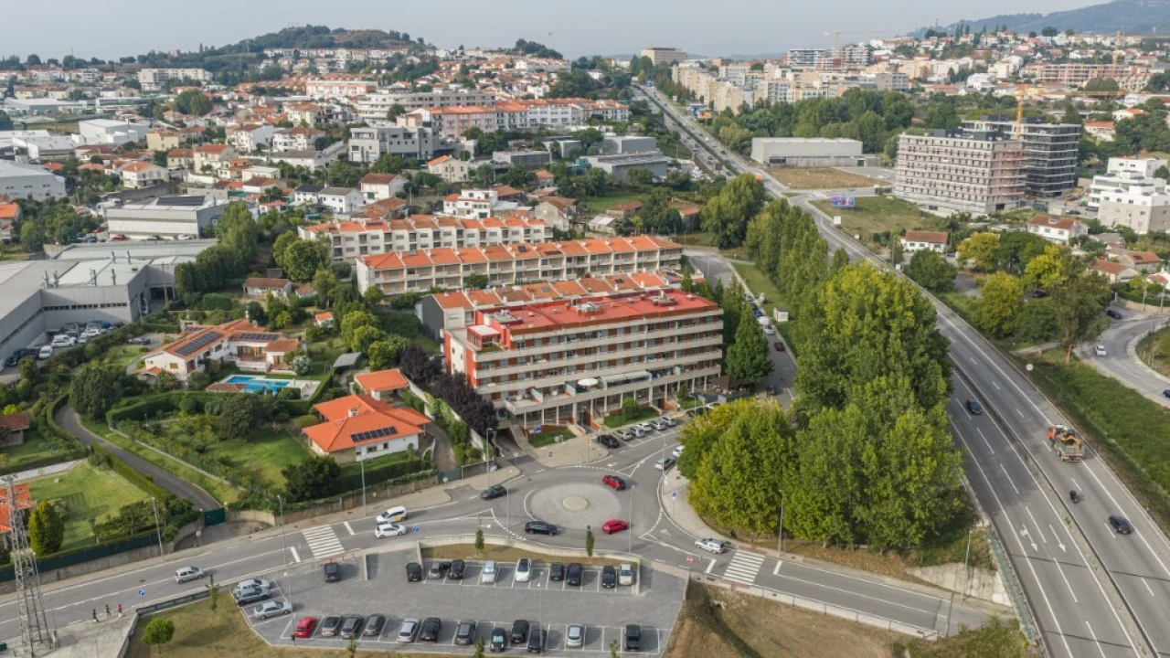 Apartamento T3 para Venda em Nogueira, Fraião e Lamaçães Foto 25