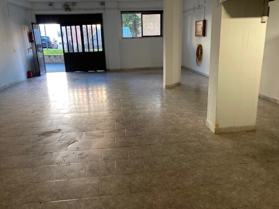 Armazém para Arrendamento em Barcarena Foto 2