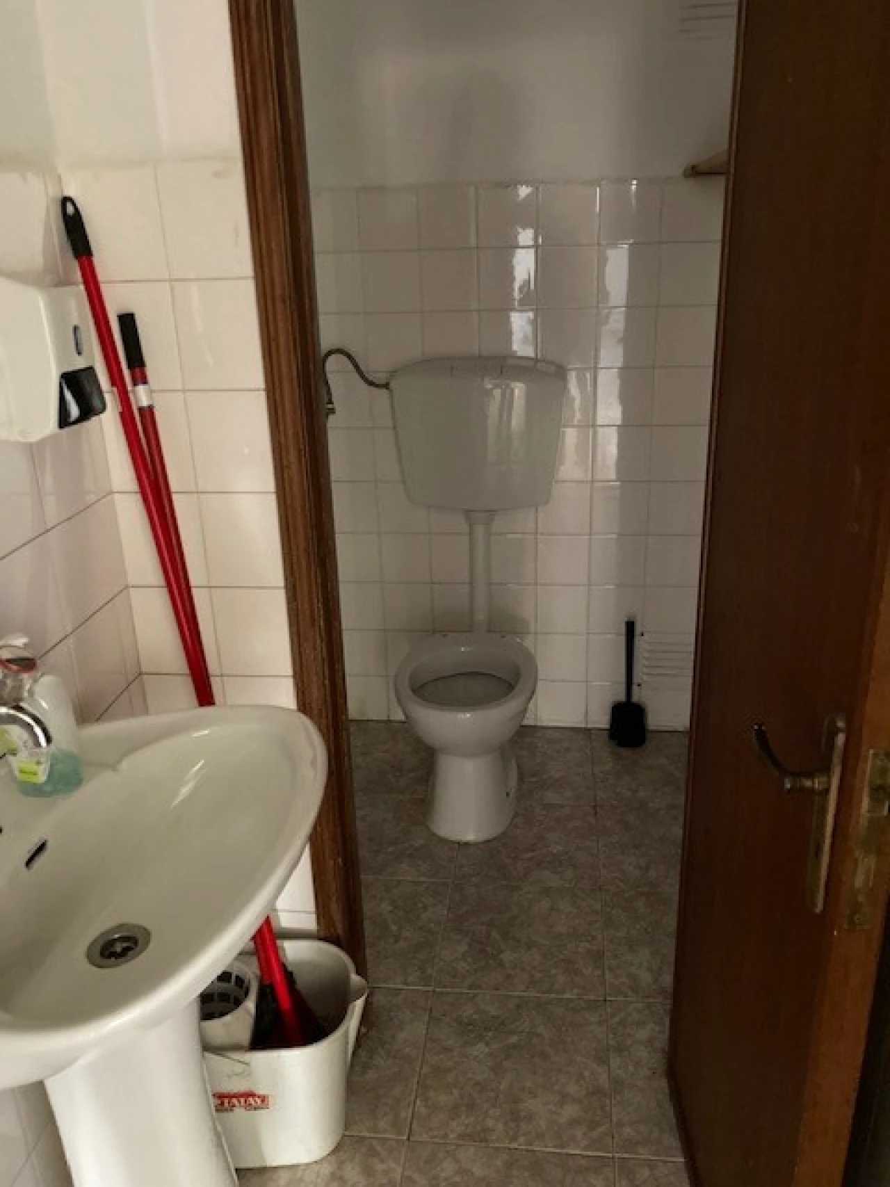 Armazém para Arrendamento em Barcarena Foto 3
