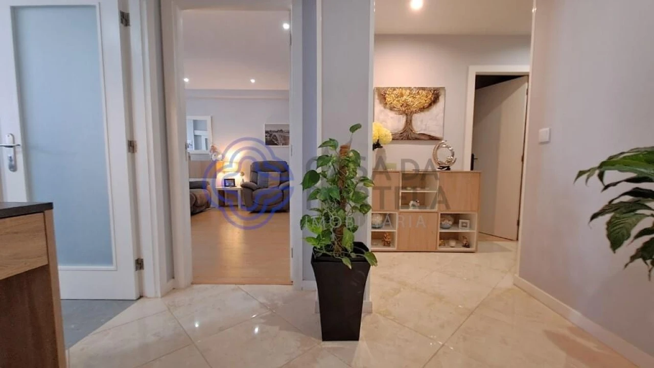Apartamento T3 para Venda em Aguas Santas Foto 1