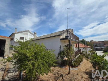 Moradia T3 para Venda em Almendra