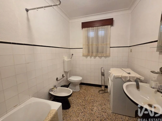 Moradia T3 para Venda em Almendra Foto 16