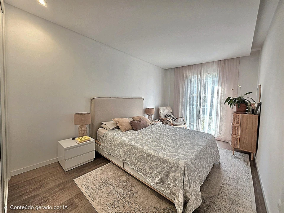 Apartamento T3 para Venda em Santo Antonio dos Olivais Foto 12