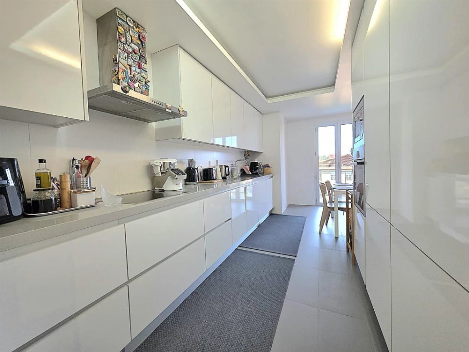 Apartamento T3 para Venda em Santo Antonio dos Olivais Foto 6