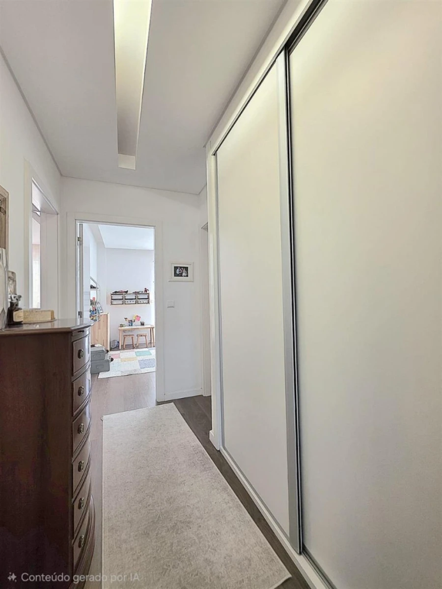 Apartamento T3 para Venda em Santo Antonio dos Olivais Foto 7