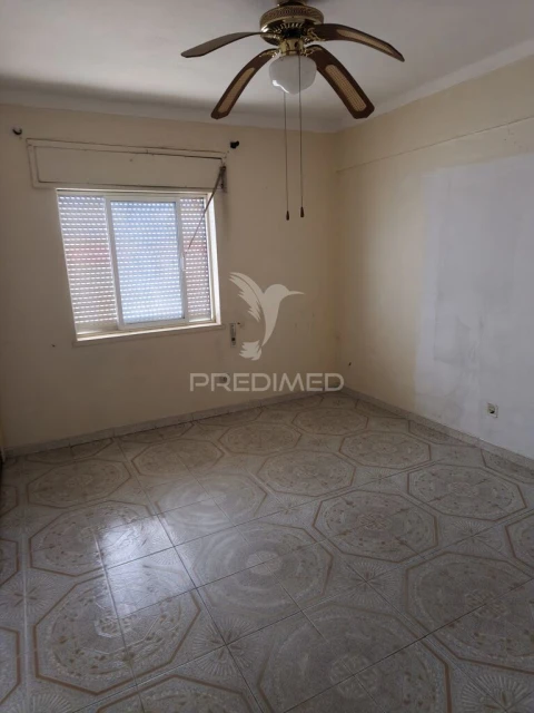 Apartamento T4 para Venda em Ribeira de Nisa e Carreiras