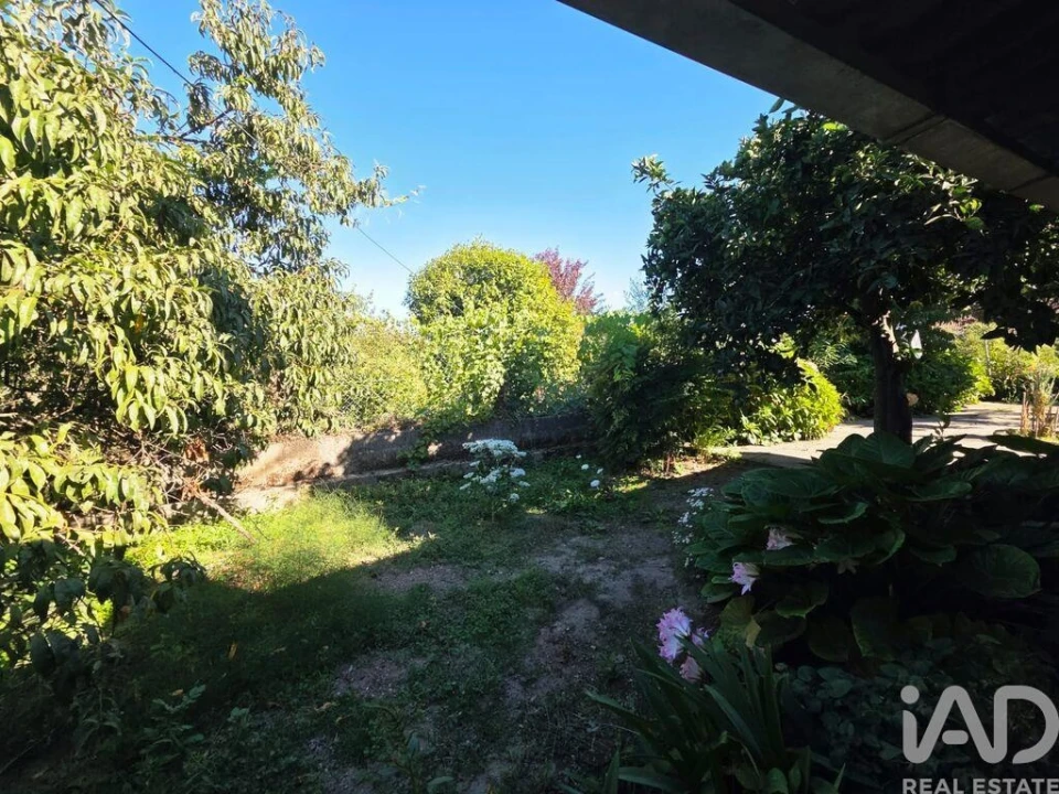 Moradia T4 para Venda em São João de Areias Foto 36