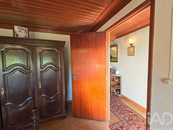 Moradia T4 para Venda em São João de Areias Foto 10