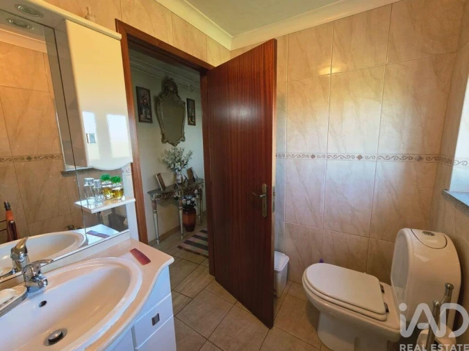 Moradia T4 para Venda em São João de Areias Foto 22