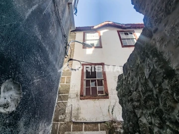 Moradia T5 para Venda em Covilhã e Canhoso