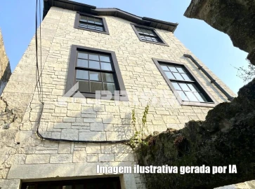 Moradia T5 para Venda em Covilhã e Canhoso