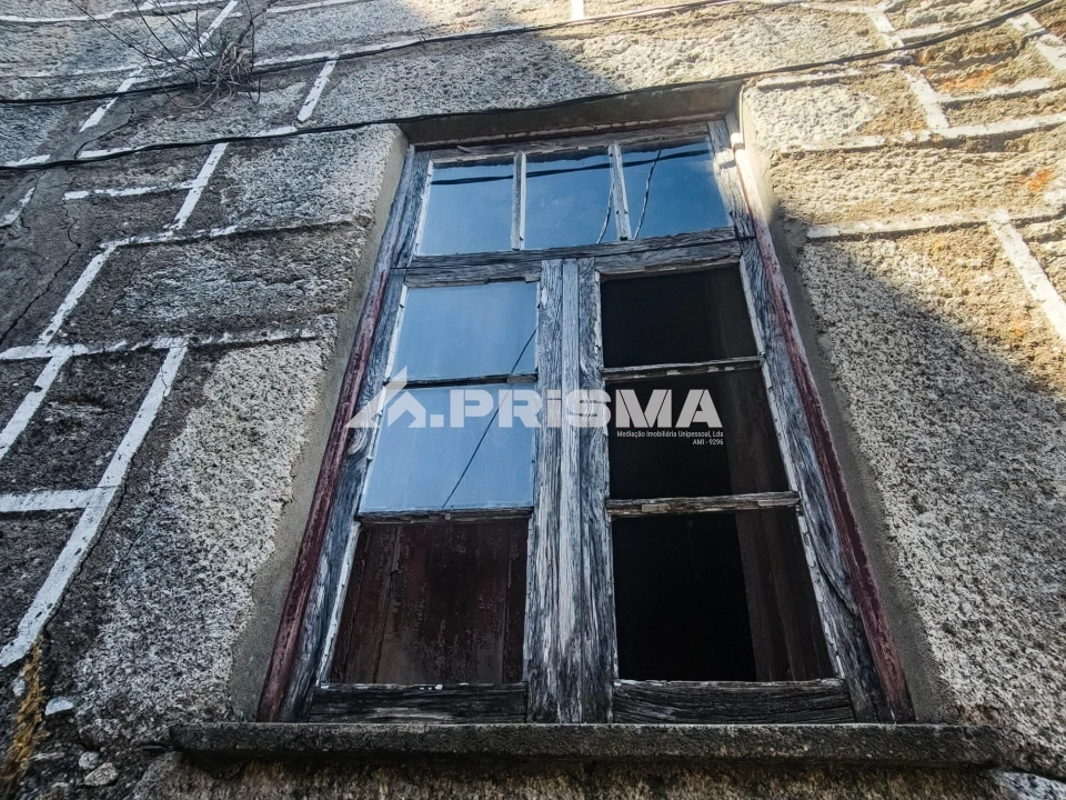 Moradia T5 para Venda em Covilhã e Canhoso Foto 12