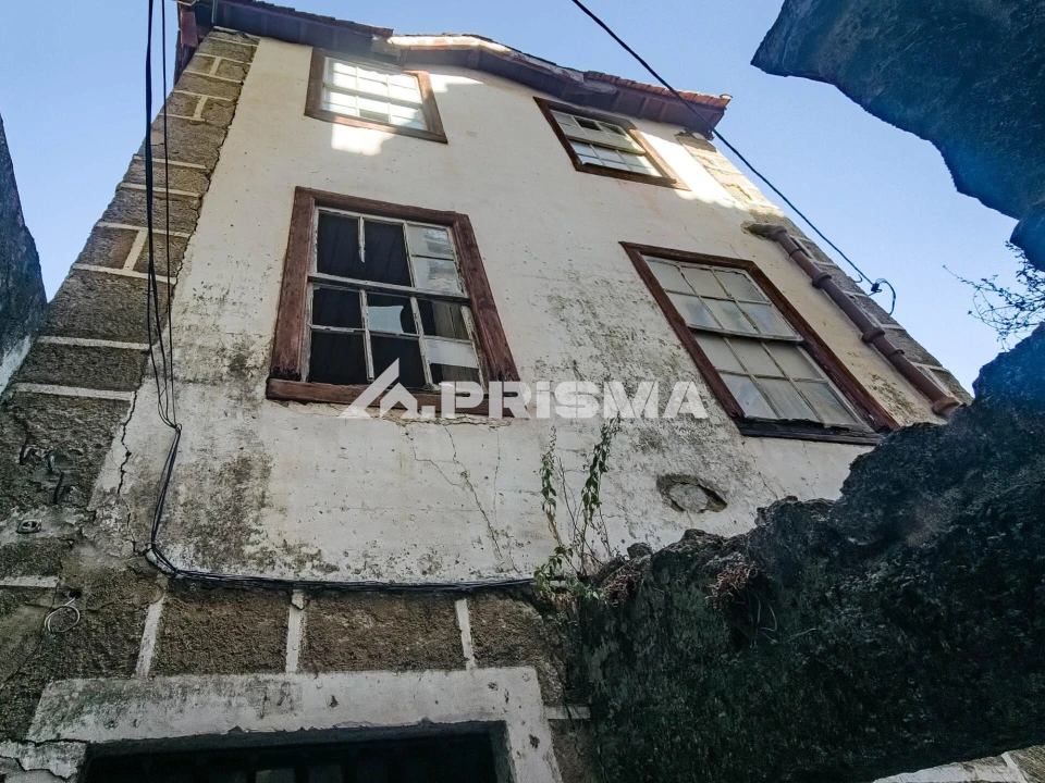 Moradia T5 para Venda em Covilhã e Canhoso Foto 5
