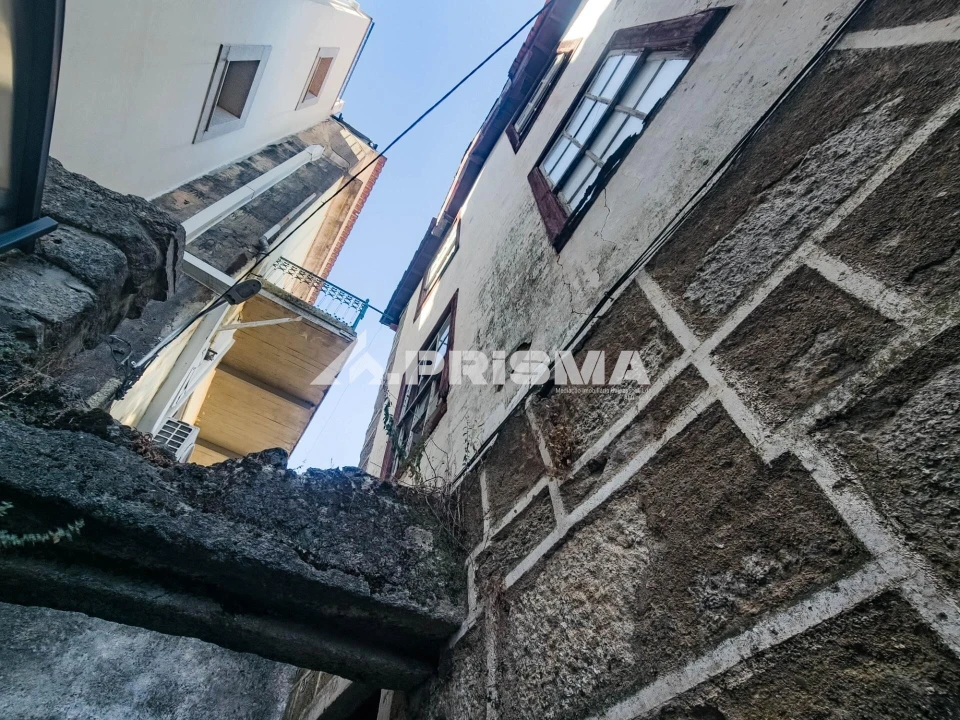 Moradia T5 para Venda em Covilhã e Canhoso Foto 8
