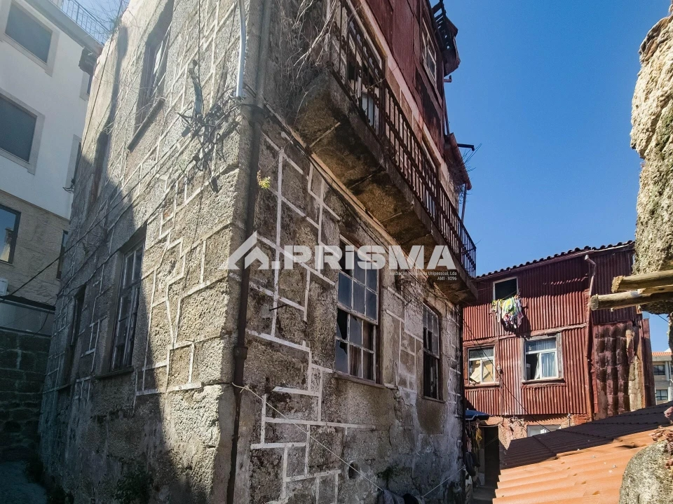 Moradia T5 para Venda em Covilhã e Canhoso Foto 1