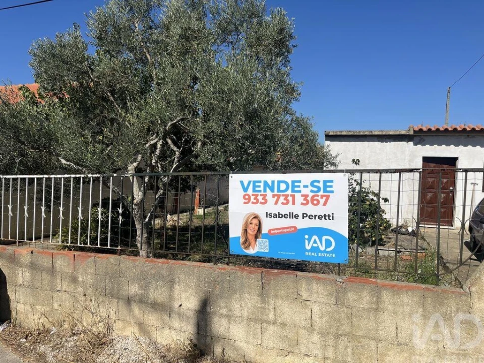 Moradia T2 para Venda em São Domingos de Rana Foto 32