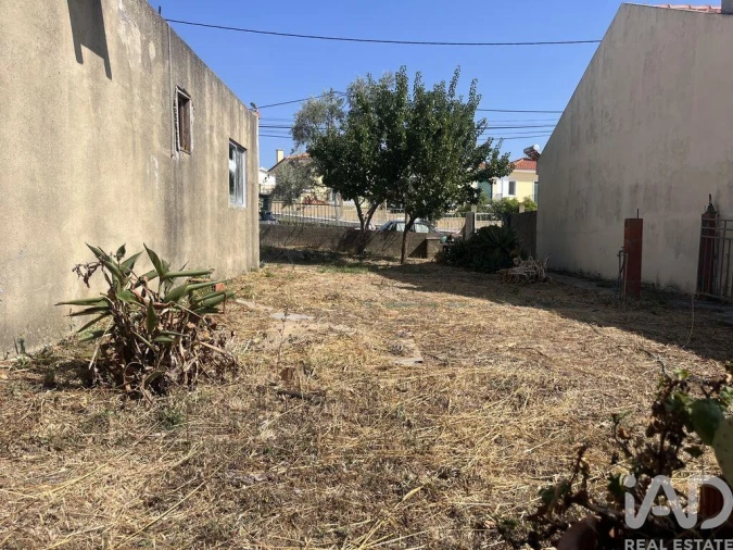 Moradia T2 para Venda em São Domingos de Rana Foto 27