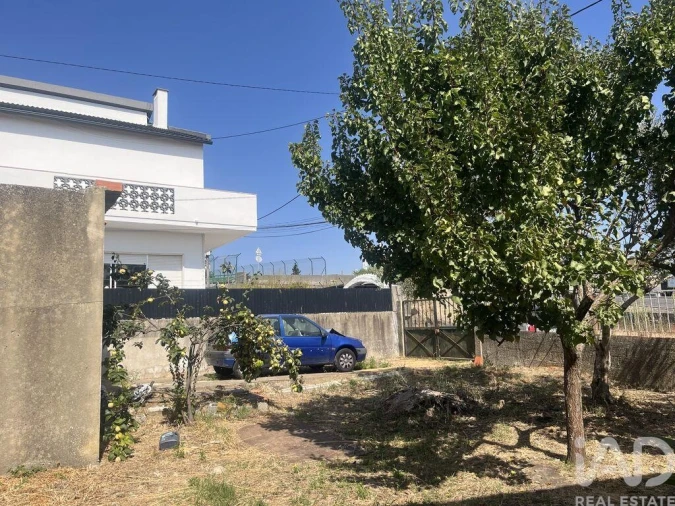 Moradia T2 para Venda em São Domingos de Rana Foto 17