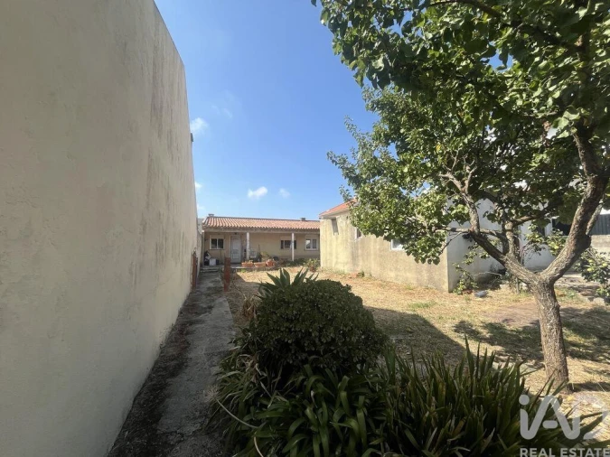 Moradia T2 para Venda em São Domingos de Rana Foto 6
