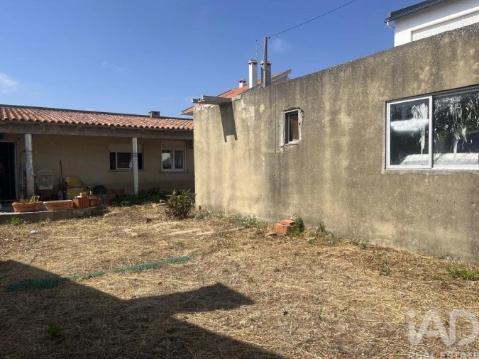 Moradia T2 para Venda em São Domingos de Rana Foto 18