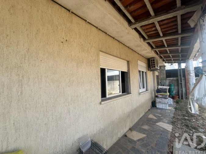 Moradia T2 para Venda em São Domingos de Rana Foto 16