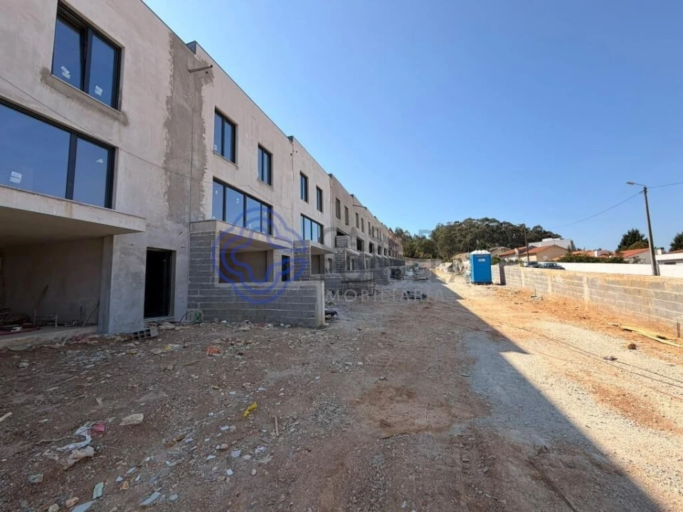Moradia T3 para Venda em Valongo Foto 26