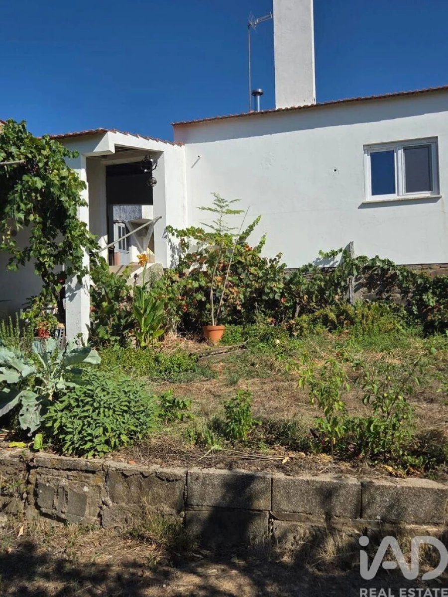 Moradia T3 para Venda em Cumeada e Marmeleiro Foto 15
