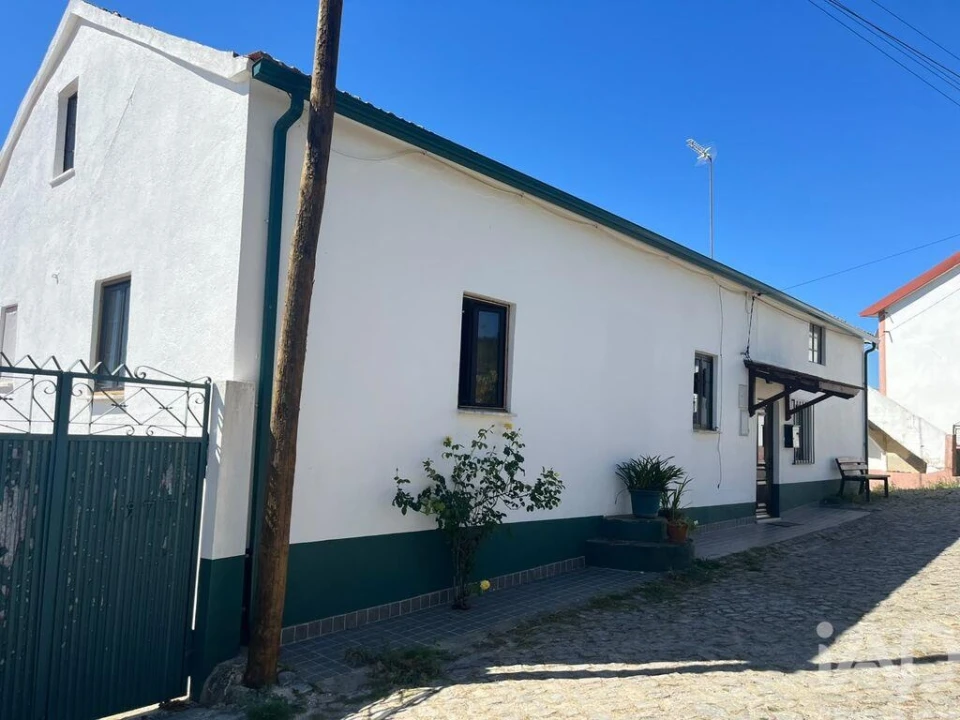 Moradia T3 para Venda em Cumeada e Marmeleiro Foto 2