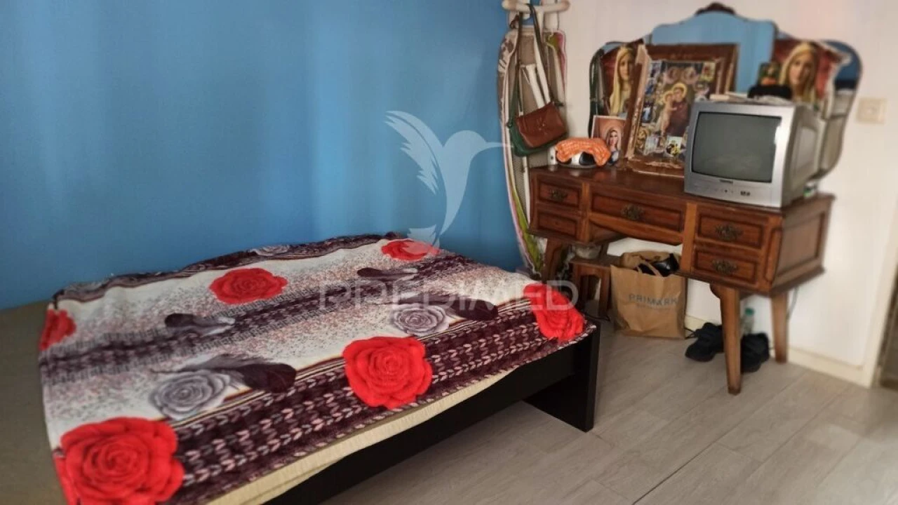 Apartamento T1 para Venda em Corroios Foto 11