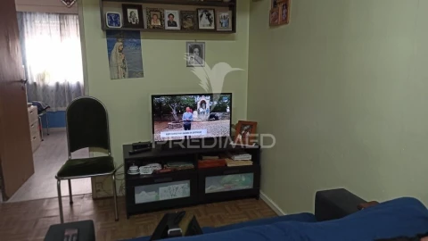 Apartamento T1 para Venda em Corroios