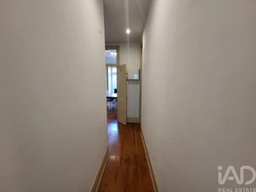 Apartamento T2 para Arrendamento em Misericórdia