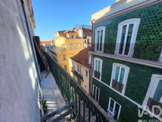 Apartamento T2 para Arrendamento em Misericórdia Foto 5